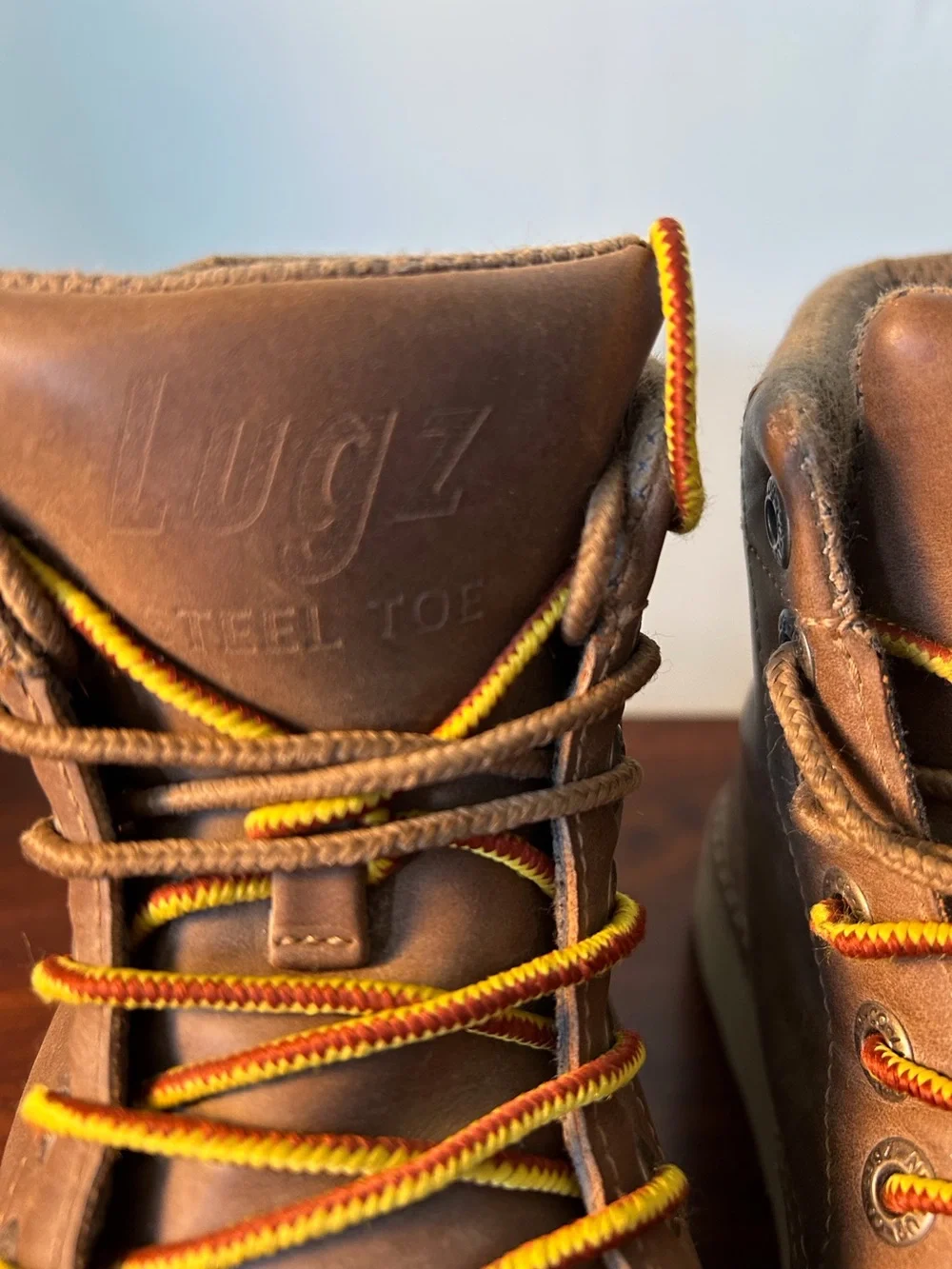 Lugz Brown Monterey Steel-Toe Work Boots Cashew Yellow-Trim Laces Sz 7.5W